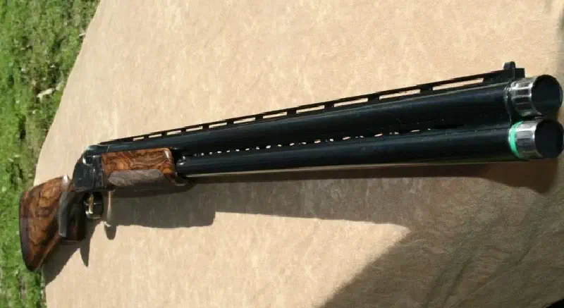 Beretta SO4 Bottom View